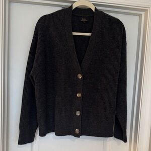 Quince cashmere V-neck cardigan